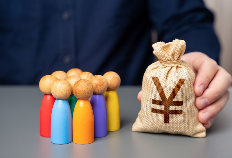 ¿Cómo afecta la fluctuación del yuan a los costos de importación?
